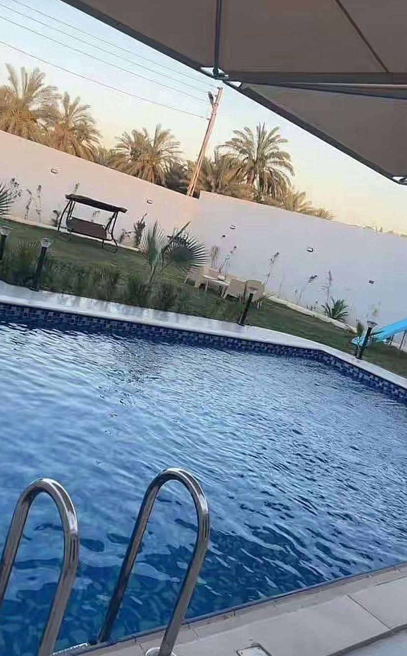#مزرعه_للبيع_تباعه_مع_الثاث
#مساحه_625متر_واجه_18_انزال_34_ونص 

🎗️تحتوي على مطبخ تركي+غرف،تركي،عدد(2)+ستقبال+صاله+محتويات مال شوي+ألعاب مال اطفال+#مولده_كاتم+المزرعه موثقه تتطبيق اجرلي+حمامات عدد2+سبالت (3)كامله مكمله 

🎗️نوع الملك طابو زراعي سند 25 قرار محكمه سعر مناسب 

::العنوان بغداد الدوره مدخل البعيثه قرب مدرست الحرار 

الستفسار *********** ***********
