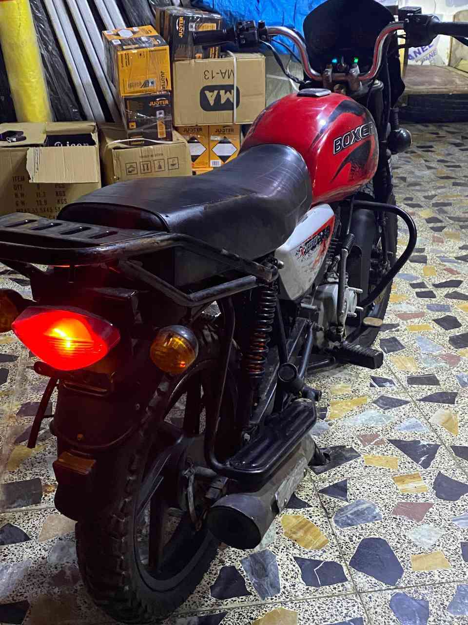 السلام عليكم شباب بوكسر جبلي سنويه بيها وكاله عامه مديل ٢٣بيها خيط تبخير بيها بس


**إذا كنت صاحب هذا الإعلان وتريد حذفه لأي سبب، رجاءا أرسل رسالة إلى الدعم الفني**