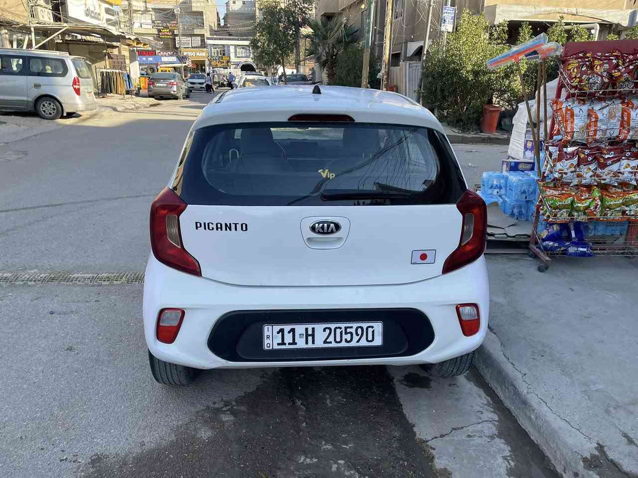 السلام عليكم
سياره بيكانتو خليجيه موديل 18 بأسمي سياره بيها صفحه وجاملغ الايسر مصبوغ وبيها بارد بلقماره سياره مناقصها شي جديده ماشيه 55 
العنوان بغداد حي البنوك
السعر 75
للاستفسار ع الرقم ***********
