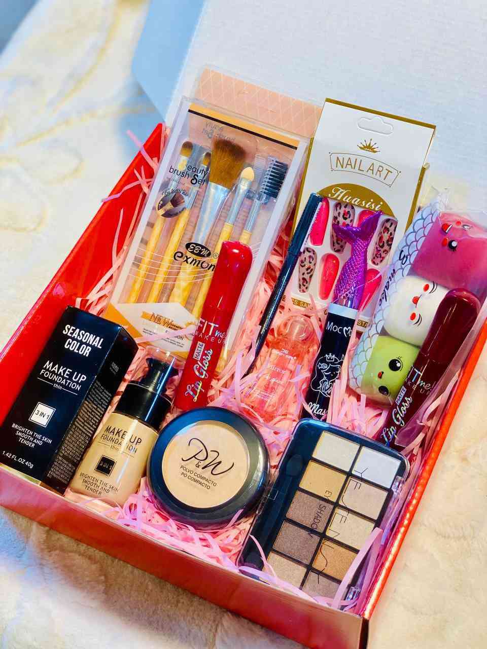 عرض العيد بوكس مكياج للبنوتات 😍❤️
مسكارة الحورية للثابتة 🤍
ايلاينر ثابت 24 ساعة ❤️
اقلام حمر قطعتين من فت مي 💜
سيت باليت متكون من 10 الوان 🩵
كلوس ومرطب شفة 👄 
باودر من ماركة بي دبليو الشهيرة 🙋🏼‍♀️
كريم اساس 🦋
سيت بيوتي بلندر ❤️‍🔥
سيت فرش متكون من 5 قطع مختلفة 🥹🩵
مع اضافر هدية 🎁🎀

السعر  ٢٣ والتوصيل مجااااااني 🚗🚗


**إذا كنت صاحب هذا الإعلان وتريد حذفه لأي سبب، رجاءا أرسل رسالة إلى الدعم الفني**