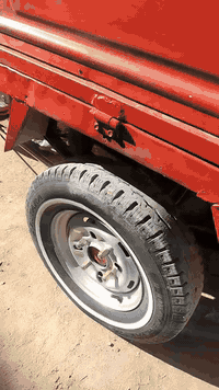 اكسنت للبيع مال جمره ما مفتوح هو ويالته وتايراته 180 وبه مجال شيء قليل...