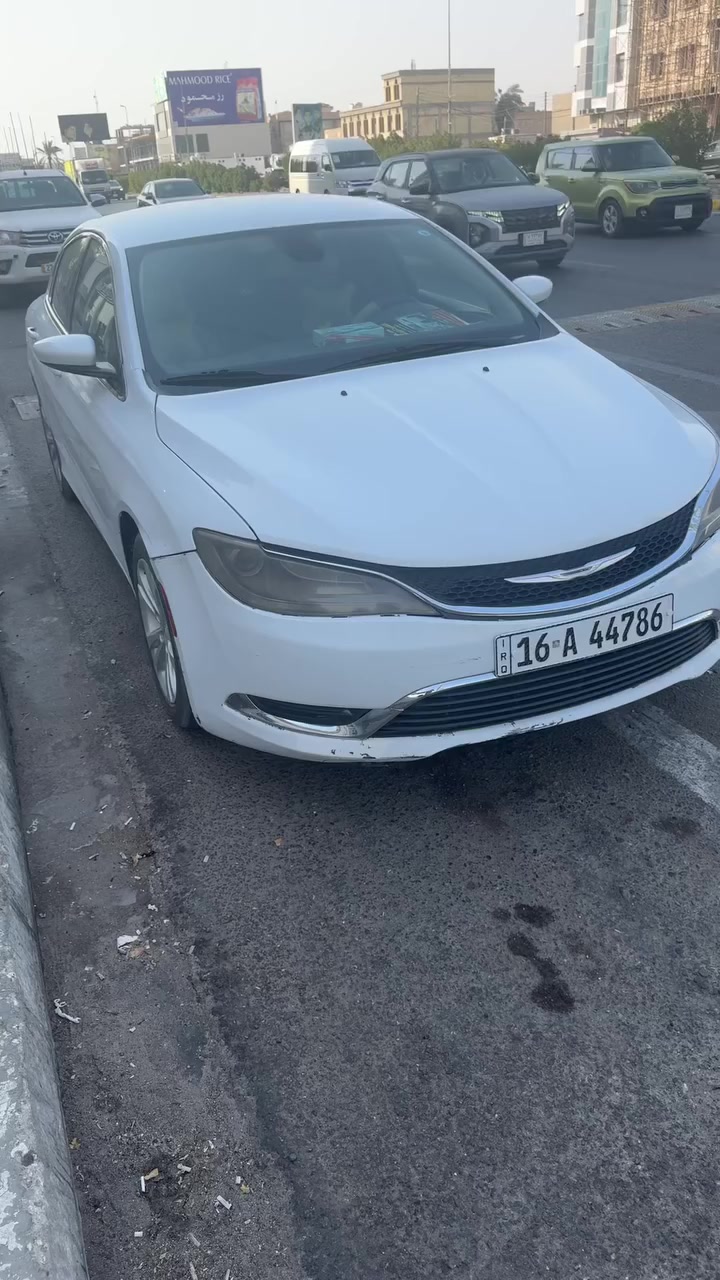 للبيع C200 مديل 2016  حادث خشم البنيد ومصبوغ البنيد وعندك الجاملق خلف السايق مجوه ومصبوغ بدون حادث السياره سعرها 100 وبيها مجال تحويل ثاني يوم بأسمي السياره مكينه مكفوله كير مكفول السياره جاهزه ما ناقصها برغي
***********
