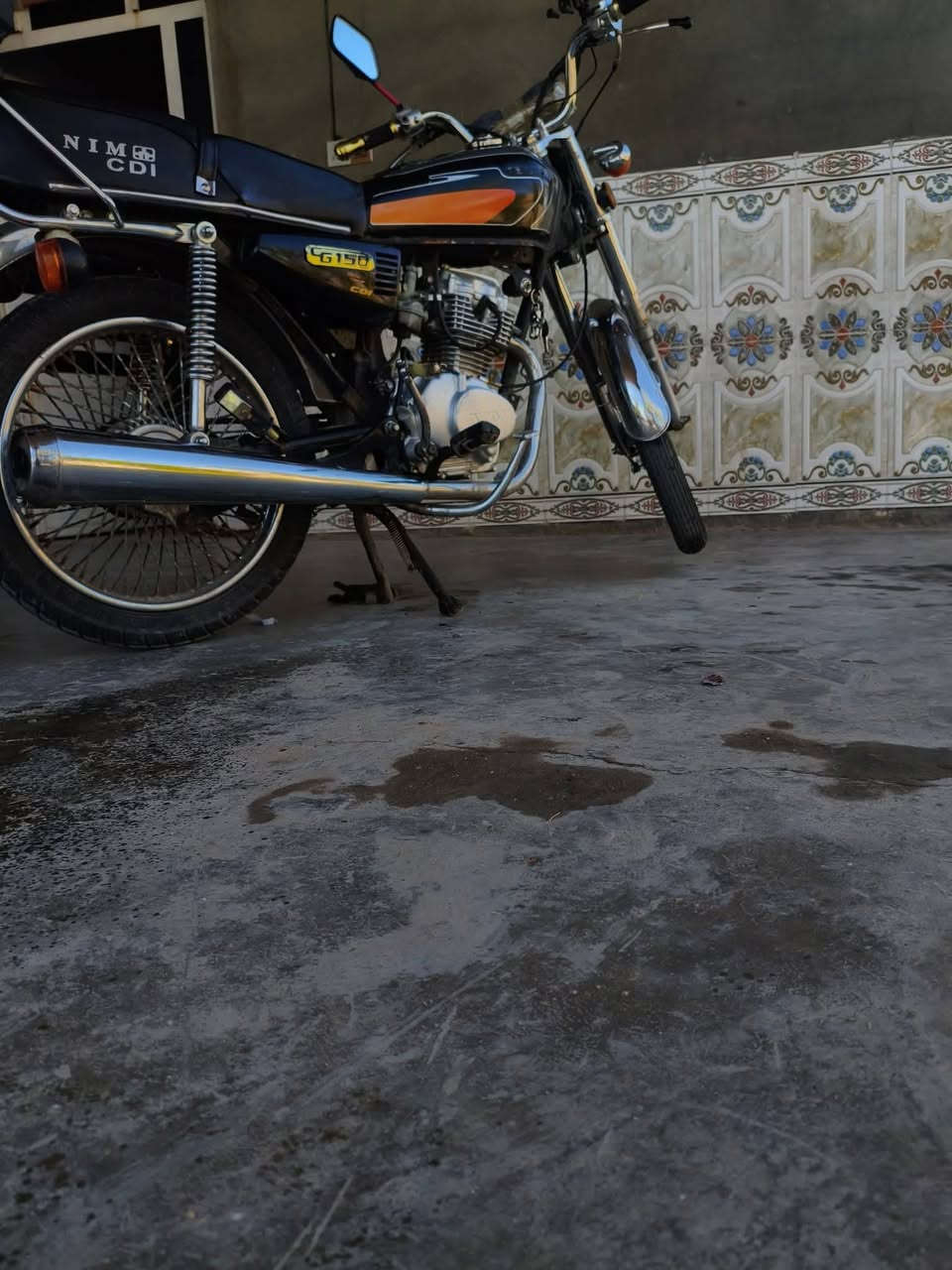 اعاده النشر بسبب الوعود الكاذبه نامه اربعه گير جديده متصرف عليهه ربع بدلت دهنها قبل سبوع محرك شرط اوراق كاملهه
سعرهه 550وبيها مجال
***********
المكان ابو غريب قريب عل خمس بيوت
