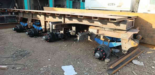 السلام عليكم عمل حداد عامه جميع البديات والمقاطير ***********
