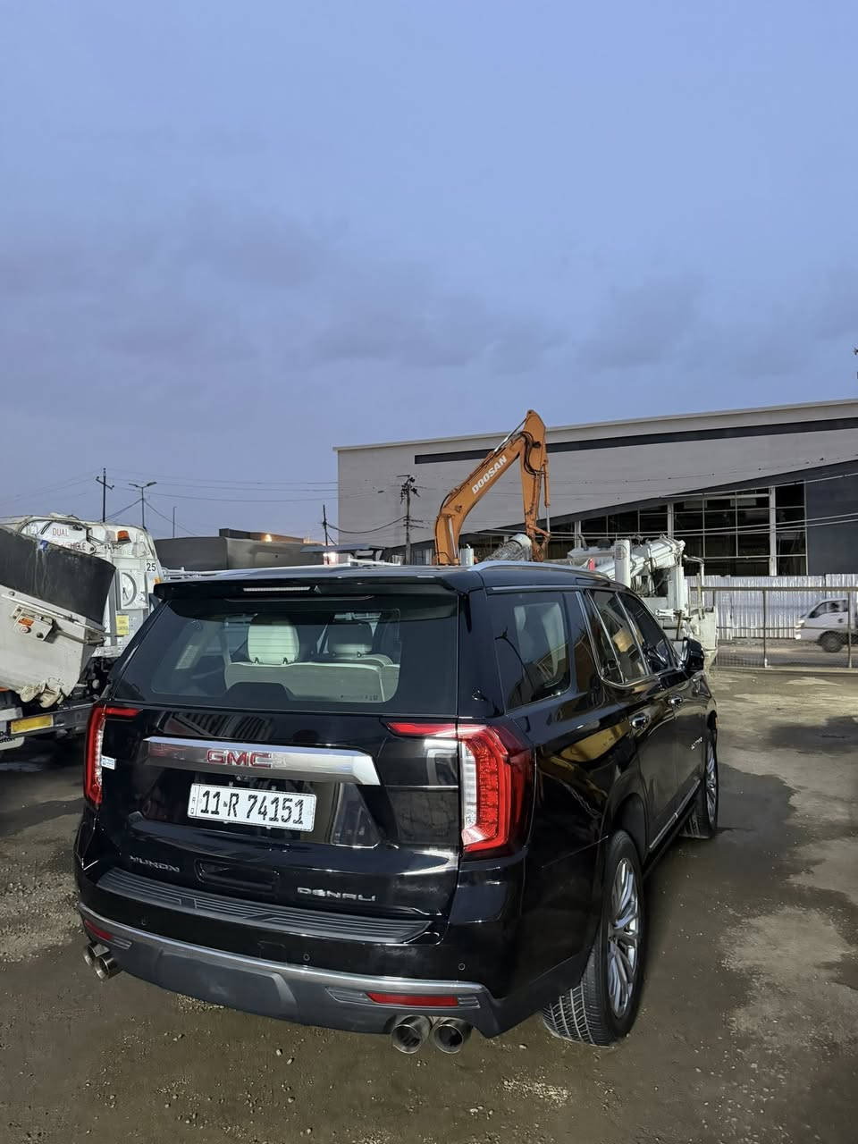 سلام عليكم للبيع 
دينلي 2023 مكفوله السياره
كلش جديده ماشيه 69
سعرها 55.500
مكاني بغداد 
***********
