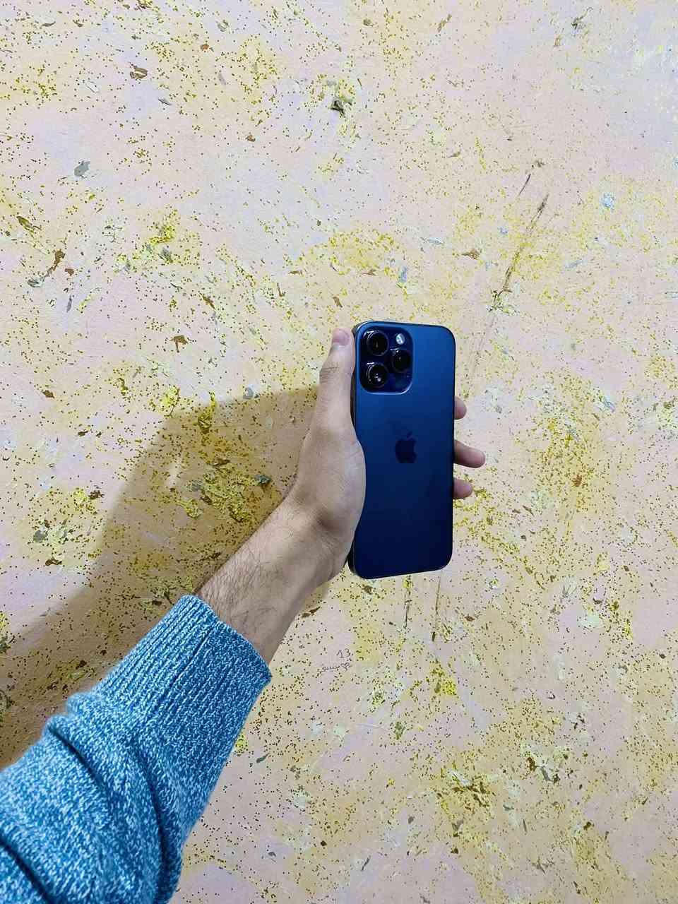 ايفون 14 برو ماكس جهاز نظيف كفاله ذاكره 256 عربي شرق اوسط بطاريه 78 الله شاهد شحنه يخبل سعر 650 شراي يتصل***********
