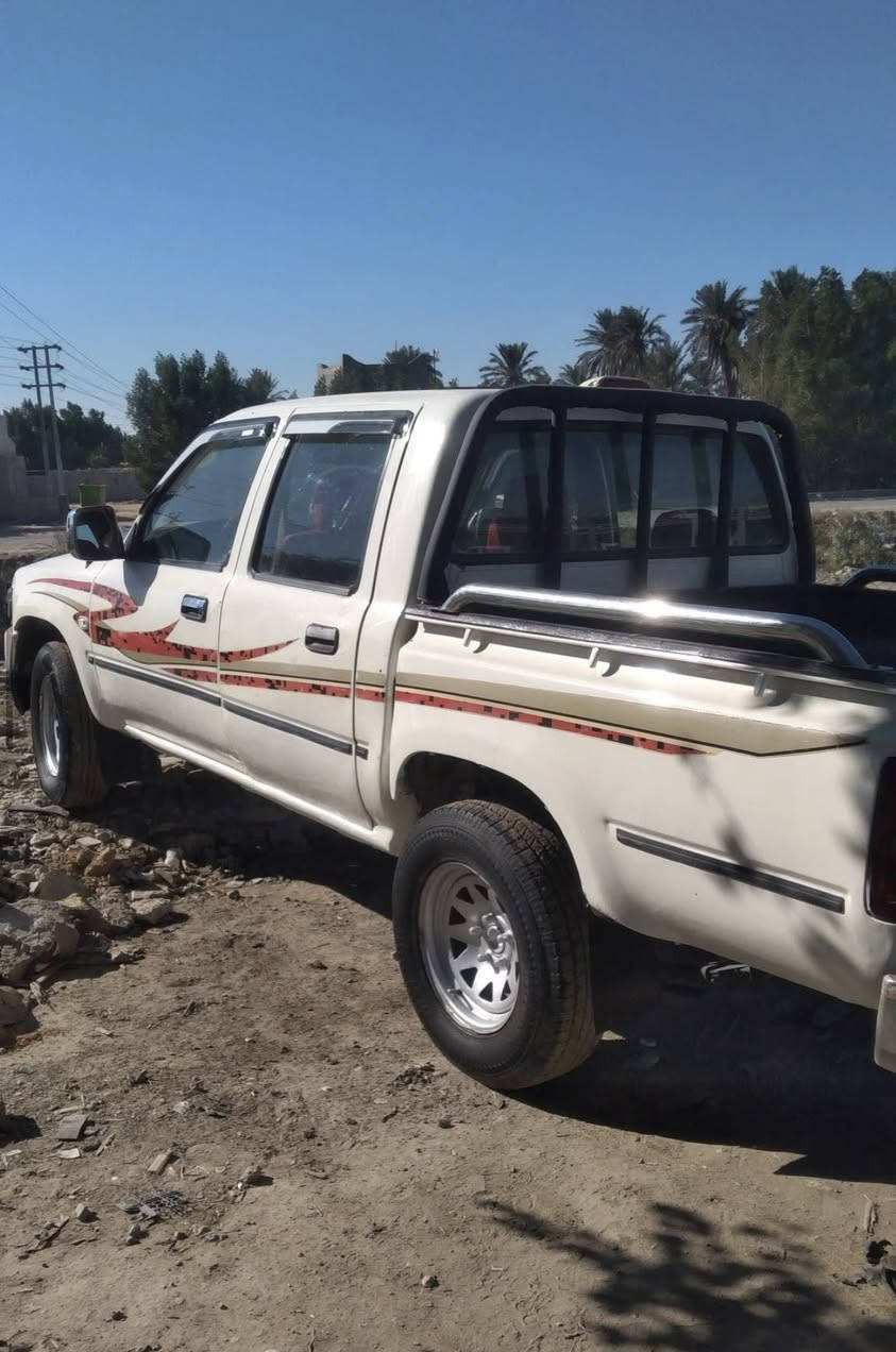 السلام عليكم بيكم دير مكفوله كفاله عامه مديل ٢٠٠٦ سياره مال جناي *********** سعر ٤٠ وبيه مجال لشراي مشروع وطني سياره
