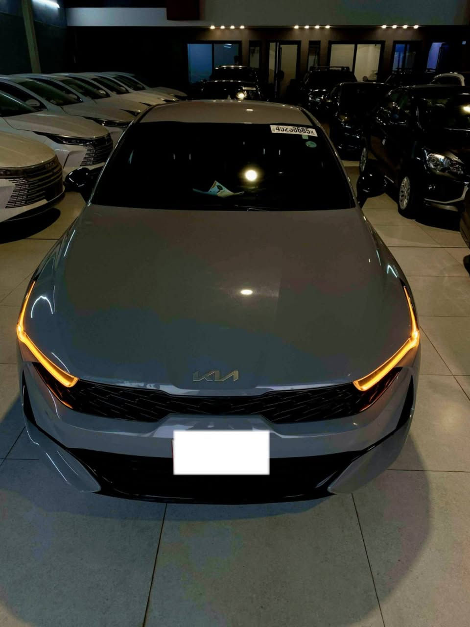 كي فايف للبيع K5 2023 GT line
@فول مواصفات  ماعده الفتحه شاشة كبيرة كشن جلد 
ماشيه31000الف لون سمنتي  مميز  سموك 
رقم صاحب سيارة ‭0770 163 1201‬

🟩 السعر  _ الطلب في التعليقات سيأتي إليك مباشرة 
                  فقط على الصفحة مو على الكروب 
محرك 1.6 تيربو
ملاحظه :السياره كلين 👉👉👉
‏‎فول مواصفات 
لون سمنتي  مميز  سموك 
‏‎بصمه 
‏‎ تشغيل عن بعد 
‏‎سايد بريك بصمه
اAUTO HOLD     
شاشة كبيرة  
ستيرن رياضي D 
‏‎كامره دواره
‏‎كشافات امامي
‏‎شاشه اعطال 
رادار امامي توقف ذاتي 
‏‎رادار جانبي
‏‎مراقبة النقطة العمياء
‏‎رادار خطوط البيضاء وتحديد مسار وقيادة ذاتيه  
‏‎أشاير بالمري  
داخل أسود
‏‎كشنات جلد  
‏‎مقعد السايق  كهربائي
‏‎لايتات ‏ثلاثة عدسات زينون عالي ناصي + ليد 
‏‎خمسة  انظمه قيادة 
فول تحكم ستيرن
‏‎كير أوتو + عادي
شحن اللاسلكي 
‏‎صندوق ‏كهربائي ذكي 
‏ نظام الملاحة
‏‎مصابيح خلفية LED
‏‎مصابيح ضباب LED
‏‎لاسلكي Android Auto   
‌‏Apple Carplayلاسلكي  
اريل طياره نفكيتر
‏‎مخارج usb خلفيه
