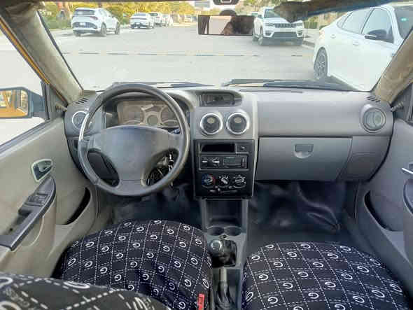 السلام عليكم 
سايبا موديل 2012 رقم بغداد مصفر هيئة وغرامات سنوية لل 27 كير ومحرك حدادية كهربائيات خير من الله سيارة كبل للشغل ان شاء الله 
السعر 28 وبيهه مجال بسيط 
عنوانها كربلاء حي المهندسين 
***********
***********
