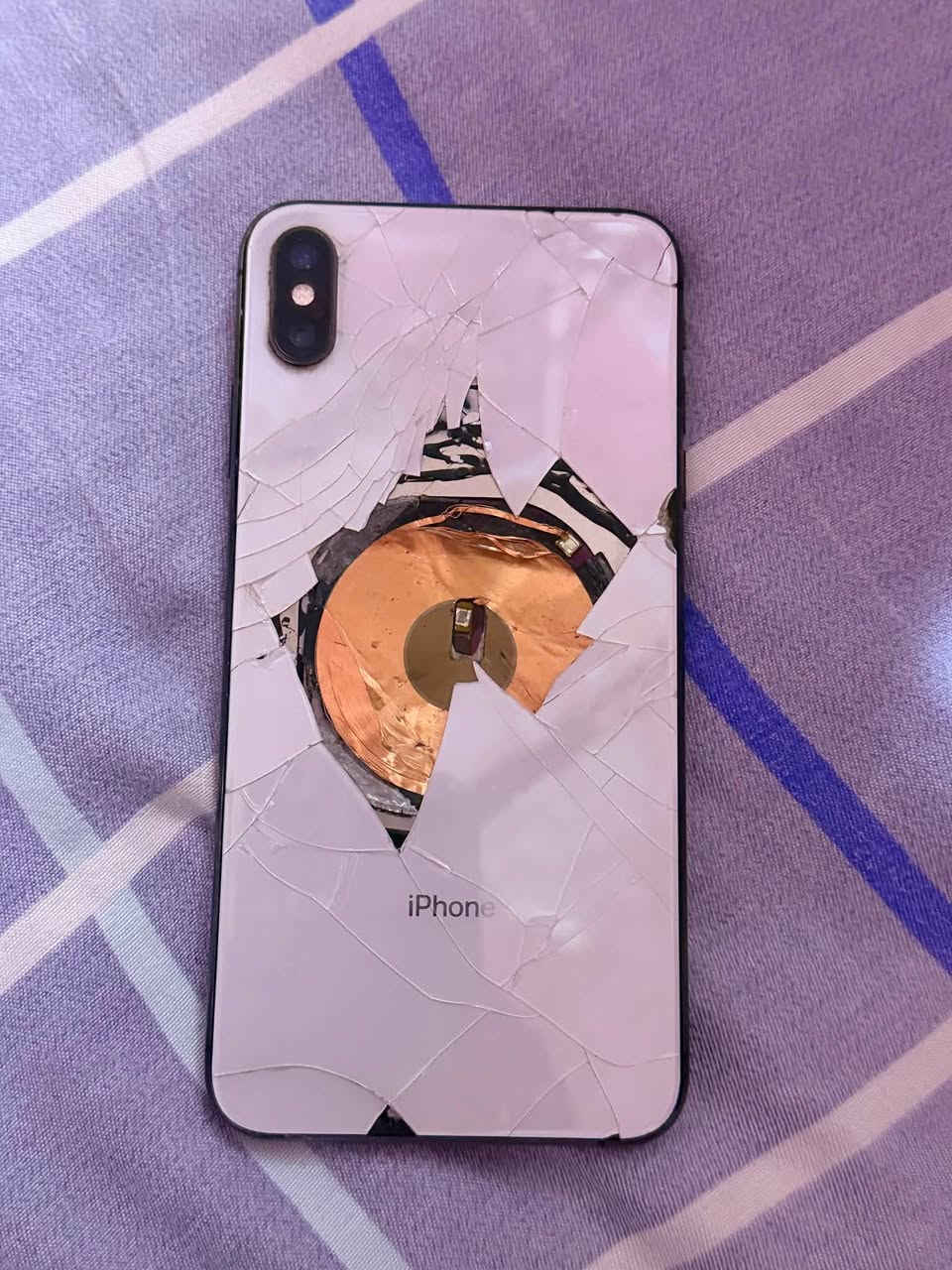 سلام وعليكم من رخصت ابو لكروب جهازاكس  ماكس مبدل شاشه وبطاريه ولبطاريه كدام عينك جهاز مال لبيت لو مامحداجين مانبيعه جهاز حلو    
سعر180وبي مجال
مكاني لبصرة لدير 
لرقم***********
وبيهن واساب
***********
واني بختمتكم
وماعندي توصيل اسف

