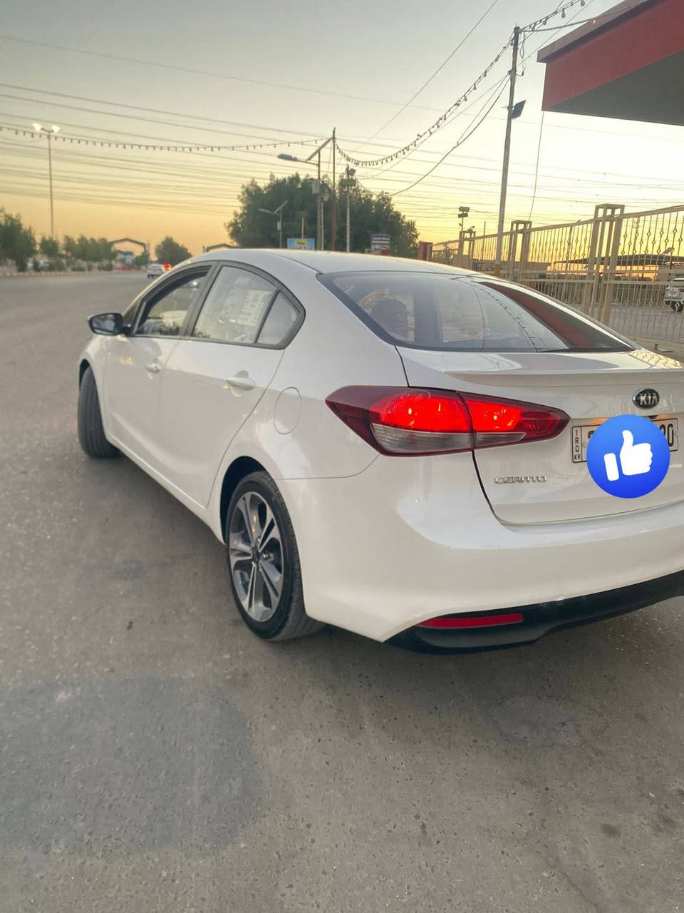 للبيع سيراتو كفاله مديل 17
السعر 130 وبيه مجال 
موبايل ***********
