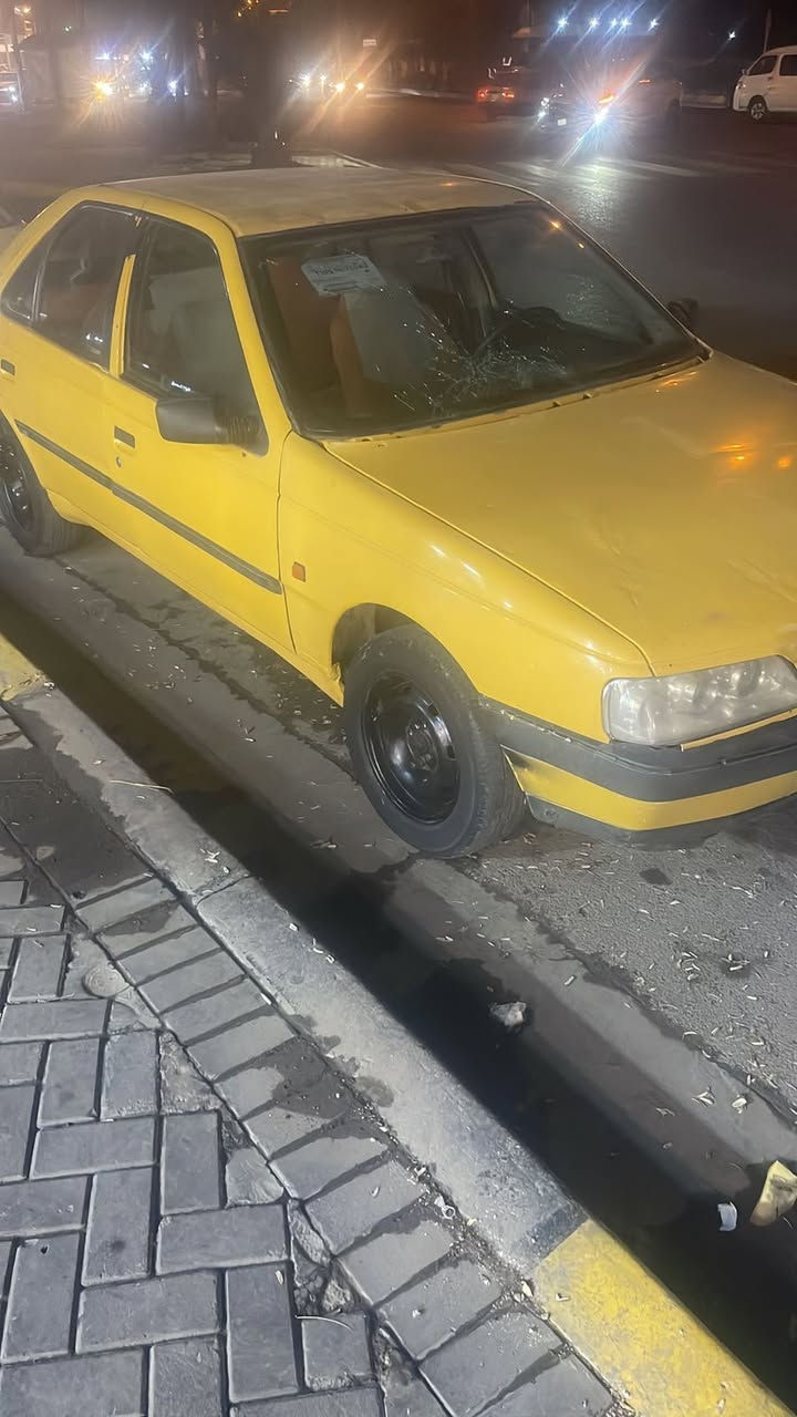 السلام عليكم عندي بيجو بيه خيط تبخير راعيه ماندله عنوان السيارة الكاظميه السعر 10 وراق وبيه مجال ***********
