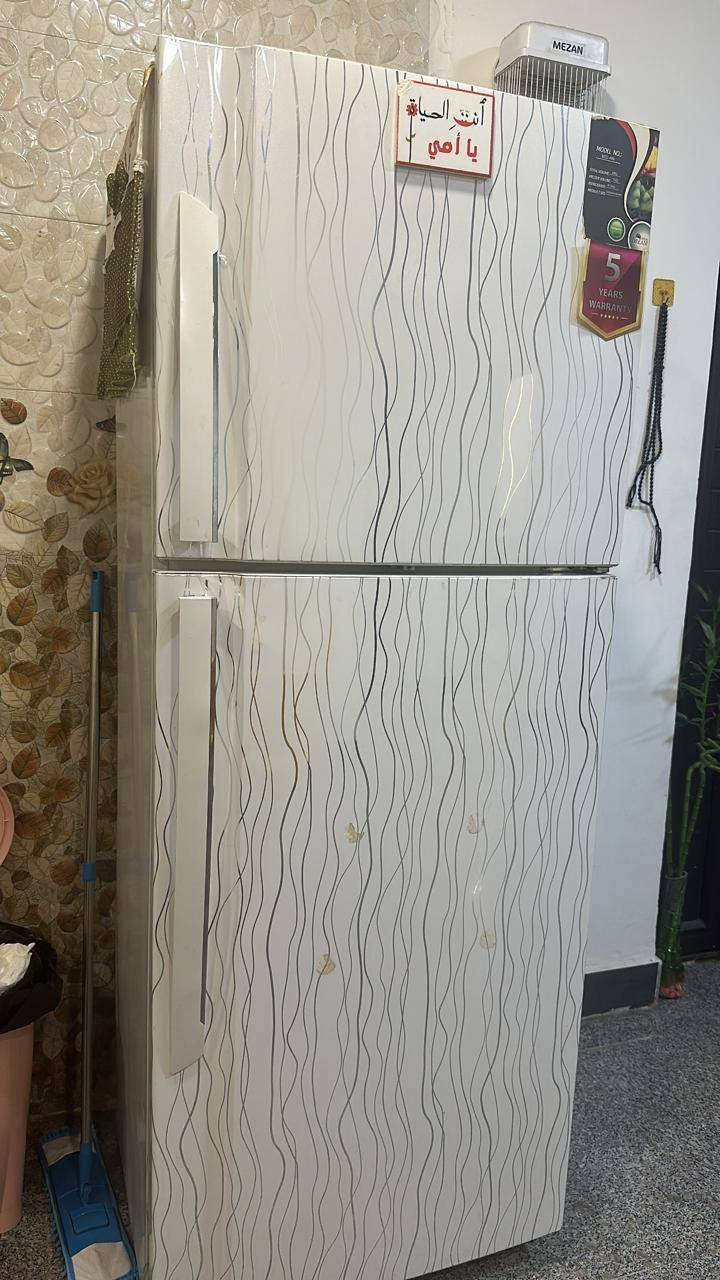 ***********
شراي يراسلني واتساب او اتصال 
غراض بيت اسعار كلش مناسبه تخم زاويه سعر ١٠٠ الف ثلاجه كبيره طباخ نظيف كلش صوبه زيتيه بوفيه 
عنوان بغداد كاظميه
