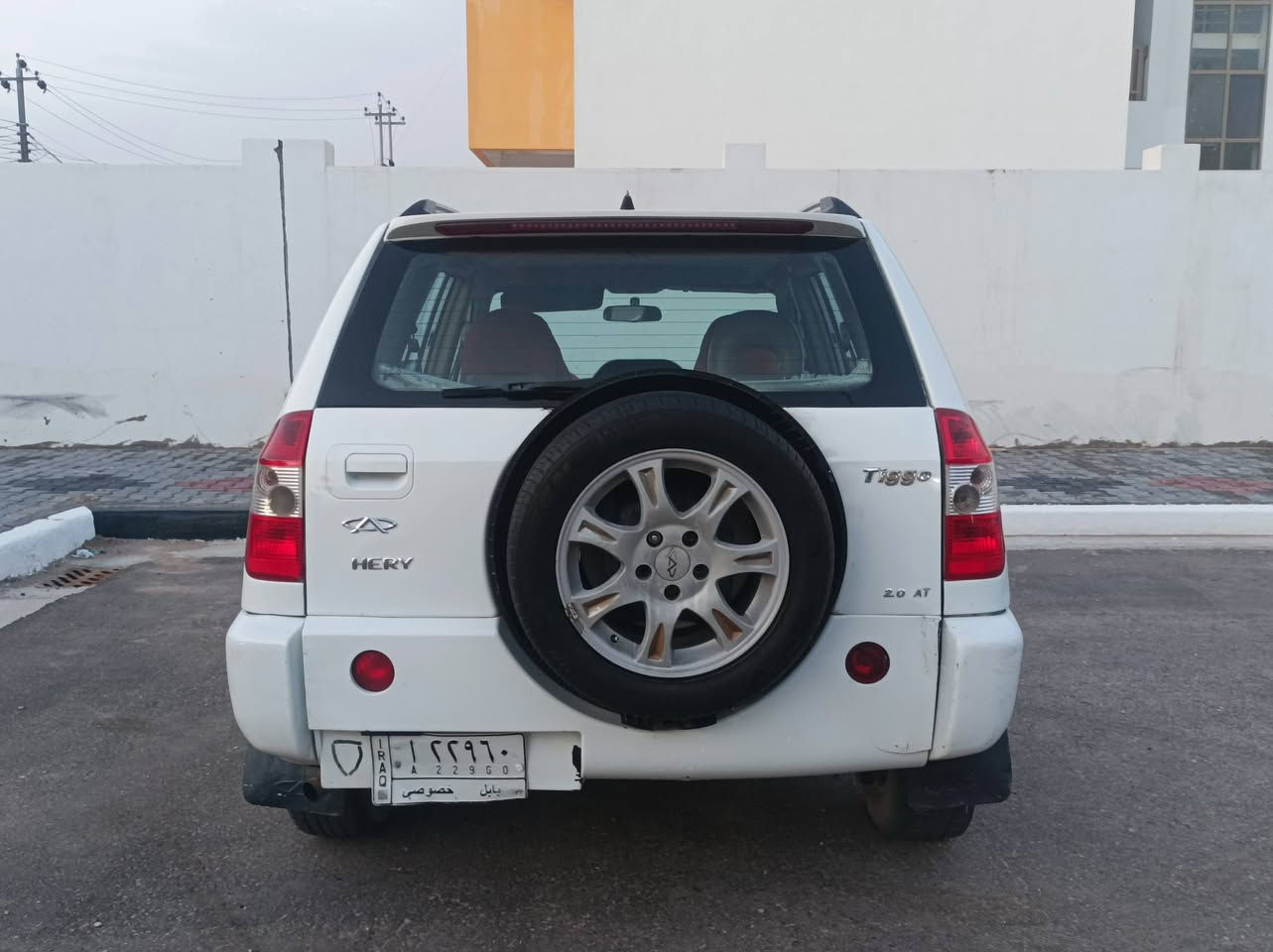 السلام عليكم تيكو موديل 2012 السياره مكفوله من الضربه بير الشاص موضحات وصوره عنوان السياره كربلاء حي الميلاد حداد جاهزه تخم تاير السياره حلوه بس بيها ملاحظات قليله مالك السياره الشرعيه بابل *********** سعرها من الاخير 42
