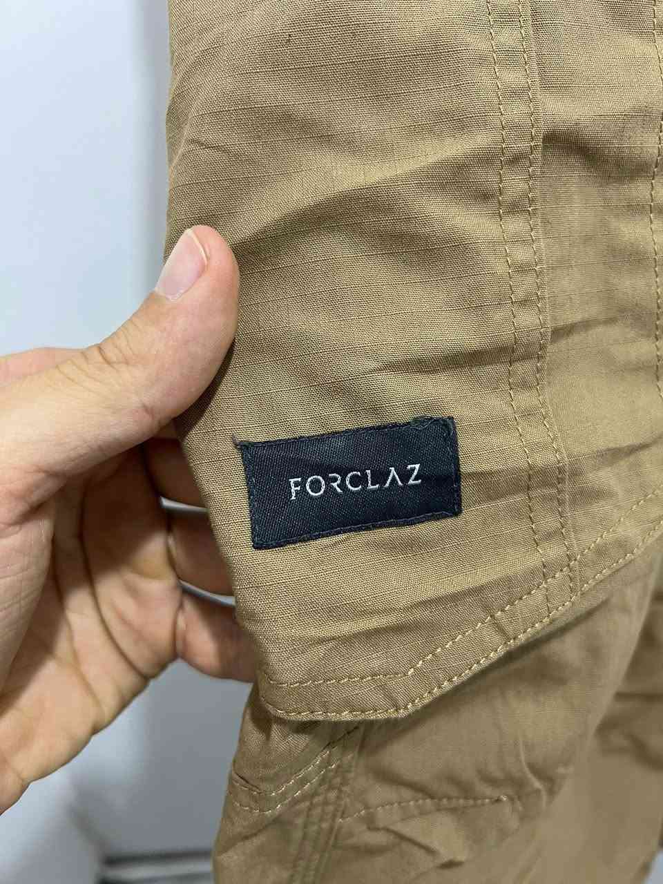 .
forclaz 
size _34_36
orginal
نظافە %100
توصیل جمع
بالە مستخدم 
108cm
***********
