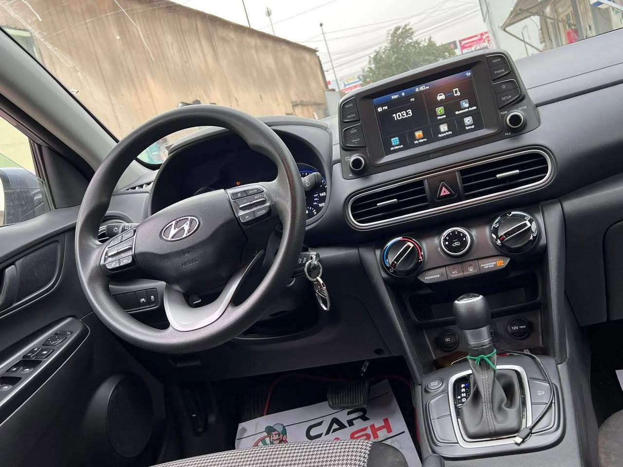 السلام عليكم هونداي كونا 2021 
وارد امريكي حادثها بجم مواصل شواصي ولا لغود
نص فول *********** مكاني بغداد
