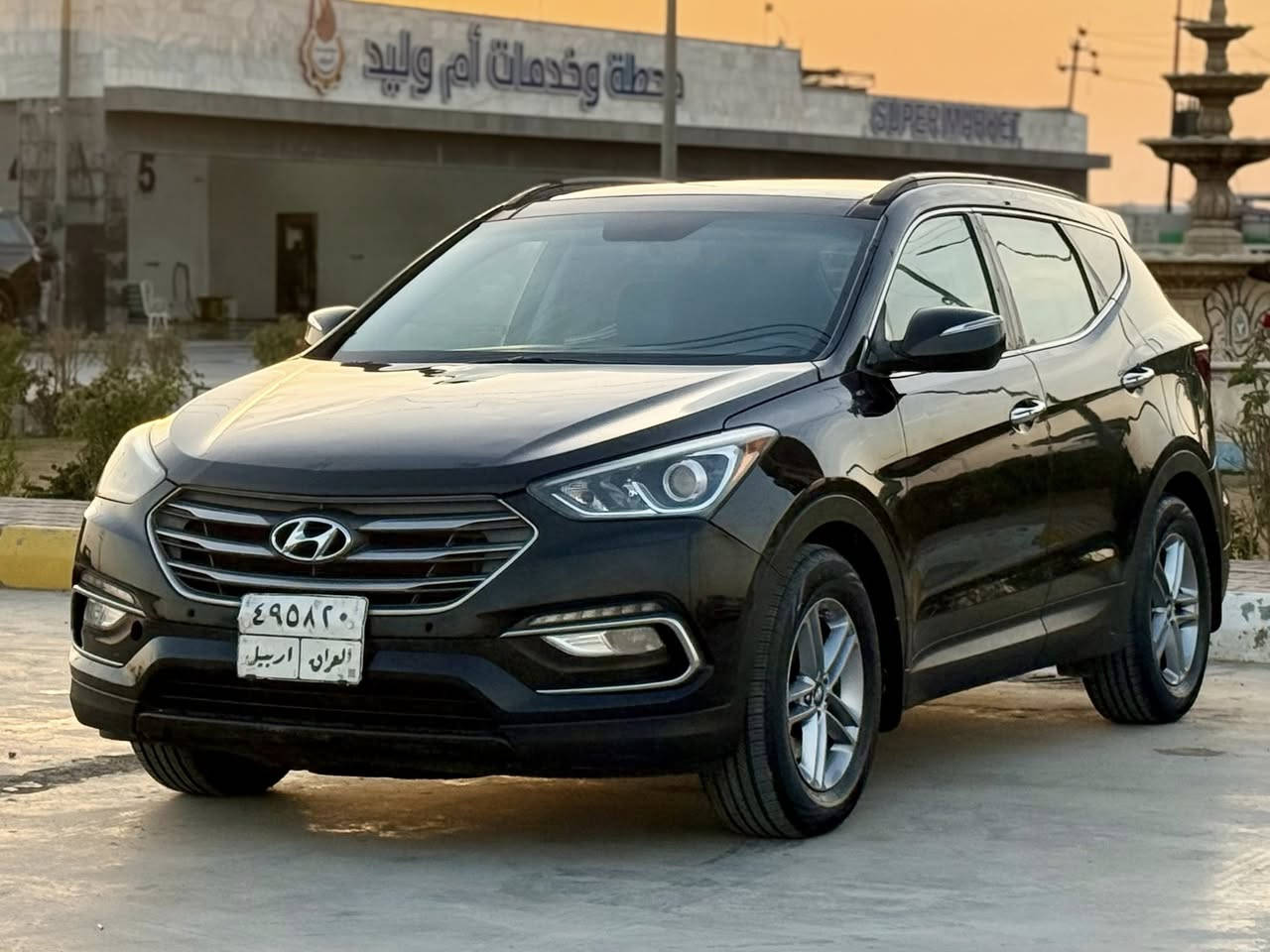 السلام عليكم
سنتافي موديل 2017 

وارد كندي 

لون اسود 

رقم اربيل  بسم شخص تريد تحويل 

تريد وكاله  اني حاضر 

سياره بيه صبغ جاملغ امامي بدون اي داخل 

وبيه صبغ بل تكمه من باب 🚪 لسايق 

وبيه بارد بل بنيد مبين بل صوره 
 
محرك 2400 

سياره بيه تخم تاير جديد 

موصفات بري روما 

بصمه  تشغيل وبواب 

كراسي 🪑 جلد  كرسي 🪑 كهربائي 

صندوق كهرباء ⚡️ 

كرسي خزن ميموري 

‏تدفئة كراسي امامي وخلفي  

رادار جانبي 

‏بردات بلادي 

شاشه كبيره تامره 

سياره بعد بيه هواي موصفات 

لسعر 148 بيه مجال بصيط 

رقم تليفون ☎️ ***********
