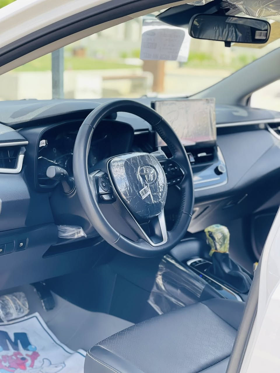 بسم الله الرحمـن الرحيم ⚜️
COROLLA 2025 HEV  7000km صفر 
🛜 رادار امامي 
🛜تحديد مسار 
🛜خروج عن المسار
🛜3 انضمة قيادة 
🛜 هاند بريك اوتو
🛜اوتو هولد
🛜كامرة خلفية دوارة 
🛜توقف ذاتي 
🛜جلد اسود 
🛜 بصمة عدد ٢

🔴ملاحضة السيارة ع وضع الوكاله 

السـعــ🔴ـر 158 مجالك حك جيتك فقط 

 ⚜️***********  صاحب السيارة ⚜️
