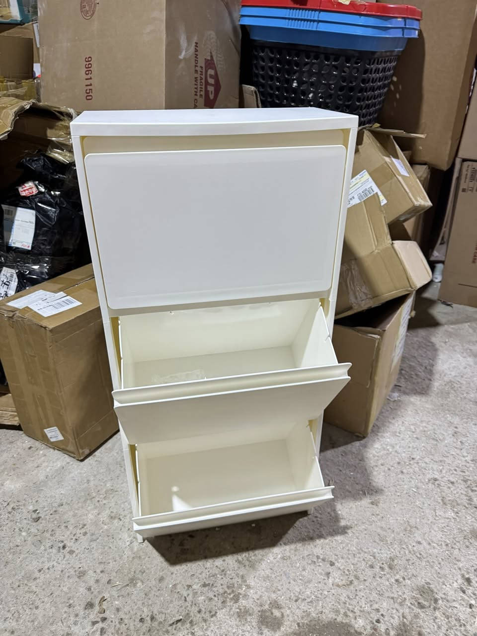 جزامه او كنتور وزن ثقيل بلاستك ارتفاع اكثر من متر والعرض نص متر 20 الف فقط متوفر قطعتين


**إذا كنت صاحب هذا الإعلان وتريد حذفه لأي سبب، رجاءا أرسل رسالة إلى الدعم الفني**