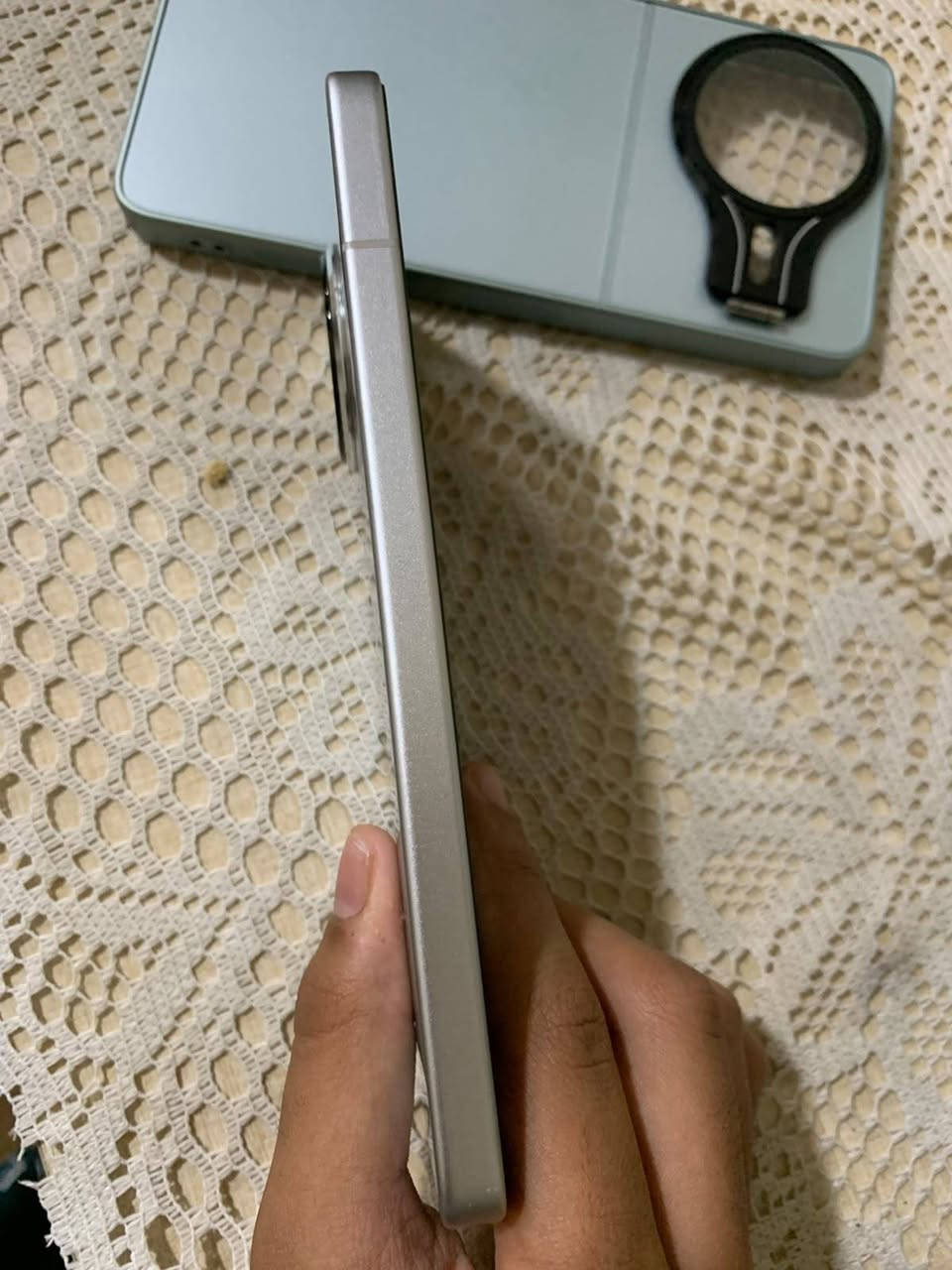 السلام عليكم 
للبيع بوكو f7 pro ذاكره 512/12  بي بس الاطار مالته مو كلش نضيف بي رصعات بسيطه باقي الجهاز كلش نضيف كامل ملحقات الكارتونه والشاحنه 90w وكفر لاصق حمايه السعر 525 وبي مجال بسييط العنوان بغداد الدوره


**إذا كنت صاحب هذا الإعلان وتريد حذفه لأي سبب، رجاءا أرسل رسالة إلى الدعم الفني**