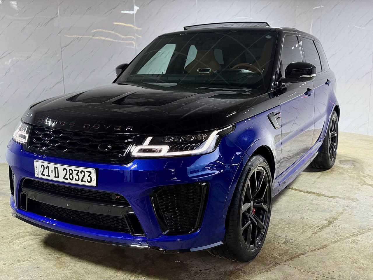 Rang Rover (SVR)⚜️
مودیل:2018
34.000KM بشرط 
‎خلیجی، وكالە سردار، ضمان 
 ‎بدون صبغ بدون بارد ، كفالة عام✅

،‎فول فول ١/١;، كاربون فايبر،كشنات حار و بارد،٥ كامیرات،كیر بالسكان،سلاید،كشنات جلد،كشنات خزن،حساسات،لایتات دوشمة لونين لید،دبلات كهربائی،تحدید سرعە،٦موداد القیادە،هوای مواصفات اخرە

‎ محرك ٨ سلندر سوبەر (٥٧٥) حیصان🔥
‎ دبلات و كهربائی و محرك كلل بشرط(محرك ما مفتوح)✅
‎📍سلیمانی
‎سعر:💵670
0773 554 8009📞
……………………..
Rang Rover (SVR)⚜️
‎مۆدیلی:2018
34.000KM 
‎خلیجی، شەریكەی سەردار، زەمان
‎بێ بۆیاخ، بێ سارد، هەمووی بە شەرت✅

‎فول فول مواسەفات: پێنج كامێرا،كوشن ٢ ڕەنگ،گێڕی پشت سوكان،سلاید،كوشن خەزن،حەساس،لاید لید،دەبڵی
كارەبای،ڕاگری نشێوی،٣شاشە،دیاری كردنی، كاربۆن فایبر
‏‎خێرای،بەسمە، شەش مۆدی لێخورین،كوشن سارد و گەرم

HP‎ مەكینەی هەشت بستۆنی سوپەرچارج (575) 🔥
‎ دەبڵ و كارەبای و گێڕ بە شەرت (مەكینە نەكراوەتەوە)
‎سلێمانی📍
‎نرخی:$💵670
0773 554 8009📞
Admin🌹 السليمانية, العراق
