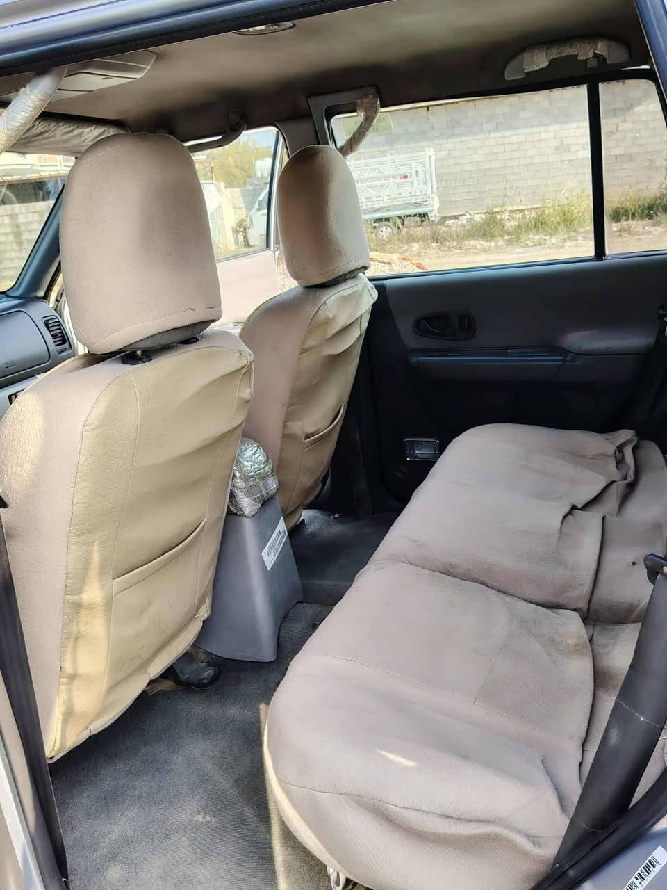 السلام عليكم ناتيفيا للبيع موديل 2008 سياره مال جناي مكفوله من الصبغ او ضربة فقط  البنيد مفتوح كير ومحرك خير من الله التخم تاير جديد صدر امامي خلفي جديد رقم بغداد انجليزي باسمي التفاصيل او اي سؤال اتصال على هذا الرقم وانا بالخدمه***********
