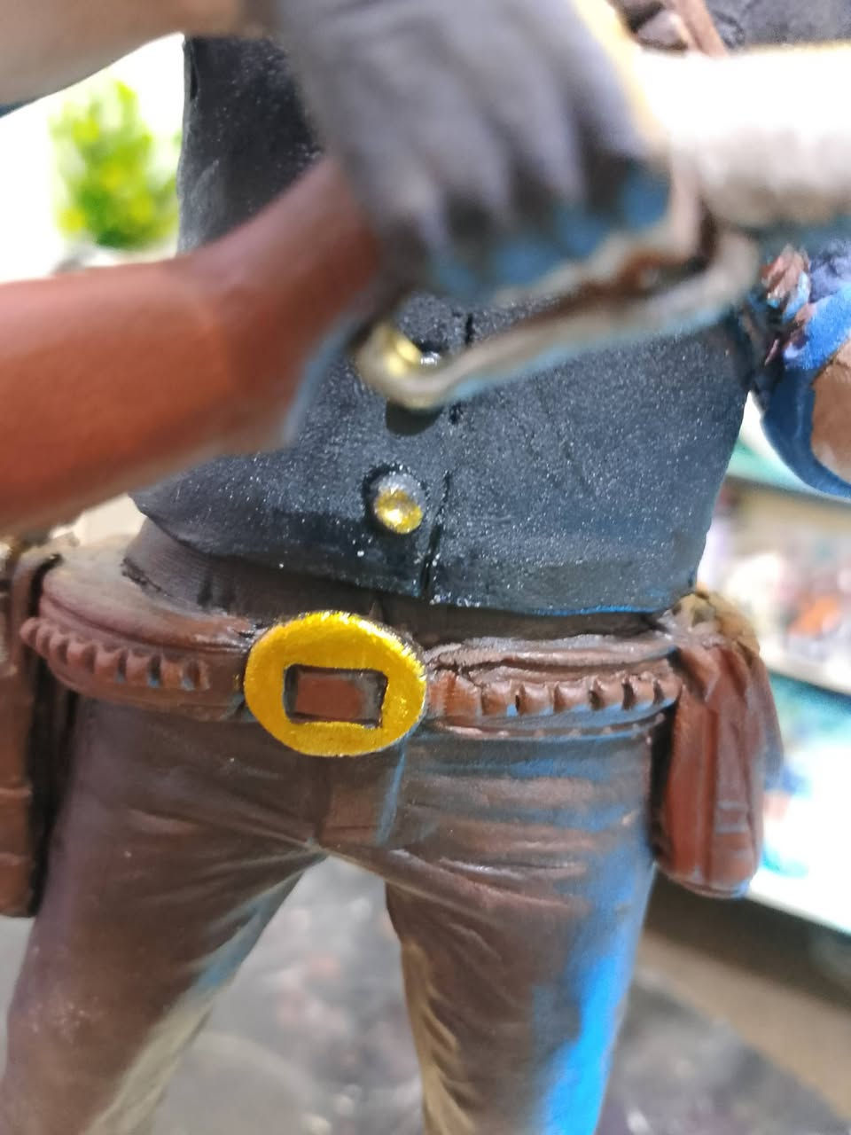 مجسم عمل يدوي من الطين الخفيف 
شخصيت ارثر مرگن من لعبت #reddeadredemption 
الحجم 28سم
نشتغل أي مجسم أي طلب أي حجم و في سعر مناسب 
#عمل_يدوي #مجسمات #العاب #انمي


**إذا كنت صاحب هذا الإعلان وتريد حذفه لأي سبب، رجاءا أرسل رسالة إلى الدعم الفني**