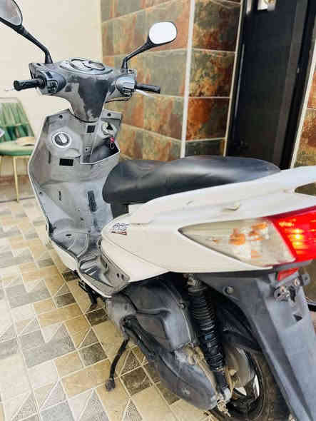 لبيع سكنس فحل قبق نفخ نوزل ياباني كفاله عامه برغي مابيها نقص ذا مو نص ديره سلف مرجوعه كله شغاله ابيع كفاله لين واثق منها دراجه استان كهربائي نوزل خطين جديده بمنه الكلمه
وتجي شوفه بعينك ذا مو نفس الكلام اخوان السعر مليون 
وبيها مجال ا
تصال***********
بابل حله
