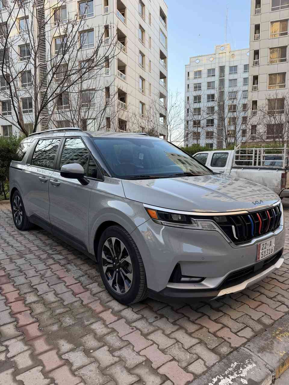 كيا كرنفال Ex موديل 2024 
ماشيه 85. الف رقمها اربيل اجره  
السياره مفروشه جلد وسفريات بيها اناره محيطيه موصفاتها معروفه EX تجي كامره داخليه حساسات امامي خلفي اشاير مري رادارات دشبول كله لمس بيع فقط ماراوس
مابيه اي نقص السياره تخم تاير جديد   
صور حادثها موجودات بالمنشور بدون ايرباك
السعر 290 ورقه يعني دفترين وتسعون 
وبيها مجال بسيط مكاني بغداد للشراي فقط 
***********
