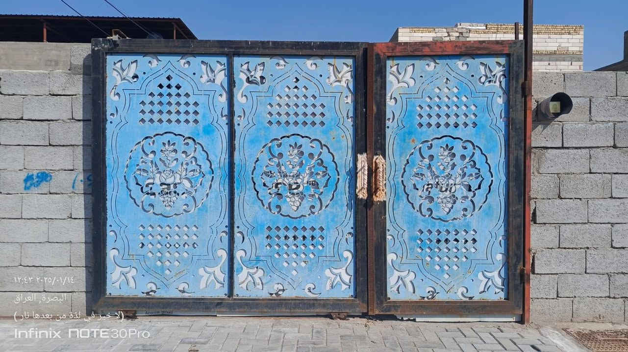 غراض بيت مال ناس محتاجه شرط النظافه كلمن وسعره والشراي يجي خاص والجربايه مع تاج فيها اضرار بسيطه


**إذا كنت صاحب هذا الإعلان وتريد حذفه لأي سبب، رجاءا أرسل رسالة إلى الدعم الفني**