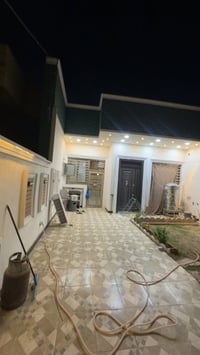 مساحه 203 متر كراج حديقه مطبخ مع كاونتر مودرن استقبال هول كبير حمام غر...