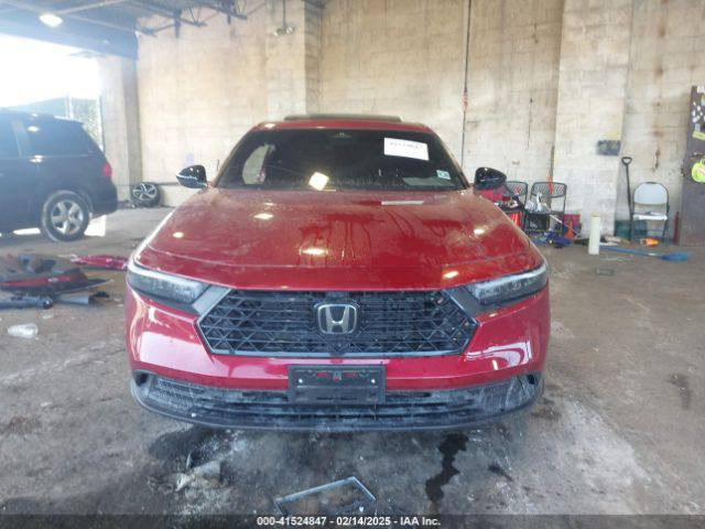 هوندا اكورد حادث كم موضح   للاستفسار اتصل ب*********** عنوان بغداد باسمي  فئة sport  موديل 2023 ايرباك البرده فقط اخوان ممتواجد على فيس سعر ١٩٠ بيها مجال بسط
