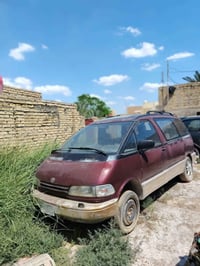 تويتا بريفا ياباني  محرك وكير شرط سيارة نضيفة بس متروكه نقصه بس ضفيره ...