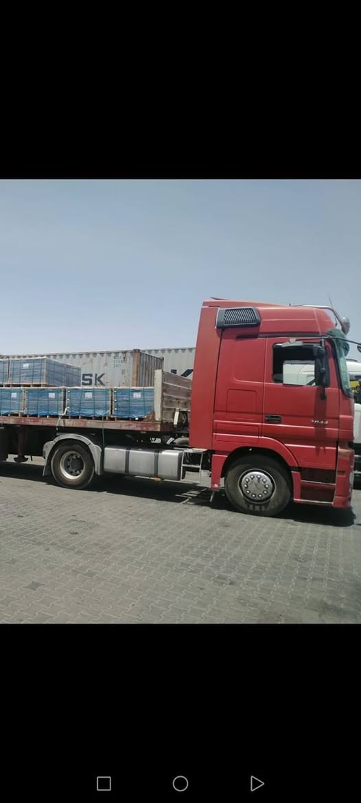 السلام عليكم.
اكتروس 2006 حجم 1844
جوبلس امامي مو جامبو مسجله فلات 4 محاور
عربانه عمل  شاصي 16 دناكير 14 صيني طول العربانه 13.40 م
رقم بابل سنويه لل28
تبريد وصوبة وثلاجه
***********
*********** اتصال او واتساب ابو احمد
