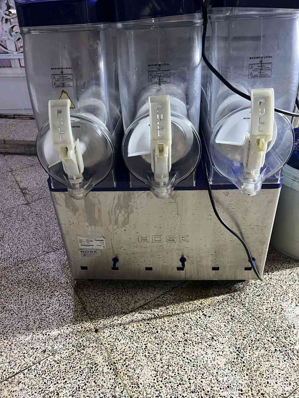 سلام عليكم مكينه ازبراي هوسك تركي تلاث أحواض جدا 
نضيفه مكاني بغداد للستفسار ***********
