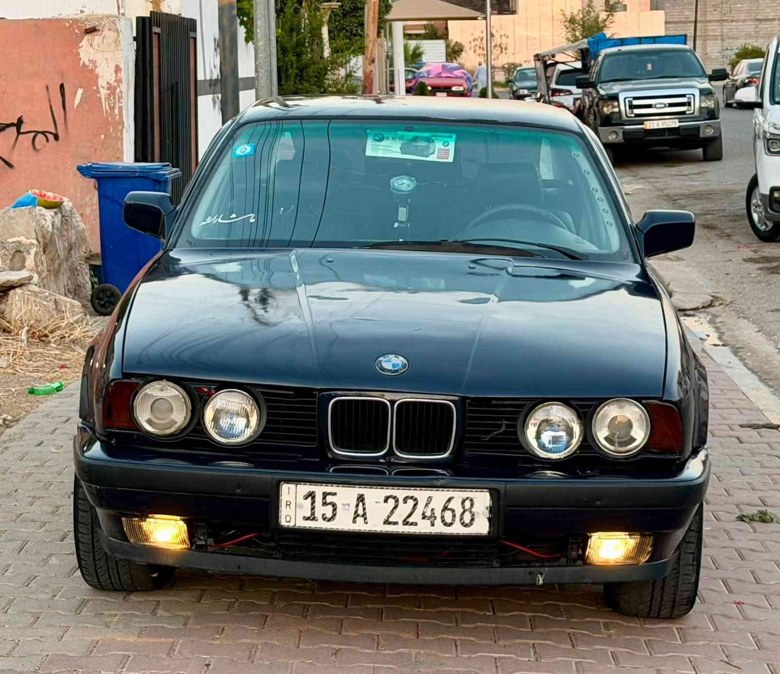 بي ام  حجم 525 موديل 91 رقم انبار انكليزي شرط التحويل سنويه لحد 31 مكينه فل  كير اوت ماتيك جامات كهربائي كشنات جلد سياره جاهزه كير محرك صدر كهربائيات كله شرط سياره جاهزه ما بيها اي نقص السعر 35 وبيها مجال بسيط  العنوان كركوك  رقم الهاتف ***********
