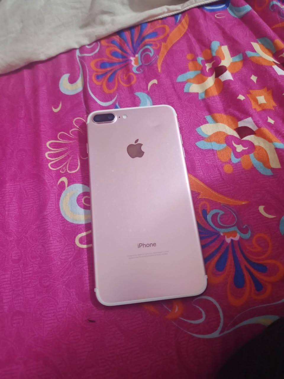 ايفون سفن بلاس لون وردي
ذاكره ١٢٨ بطاريه سبعه وستين مامفتوح ابد مكفول
ببجي شغال فريمات زينه HD السعر ١٢٠وبيه مجال


**إذا كنت صاحب هذا الإعلان وتريد حذفه لأي سبب، رجاءا أرسل رسالة إلى الدعم الفني**