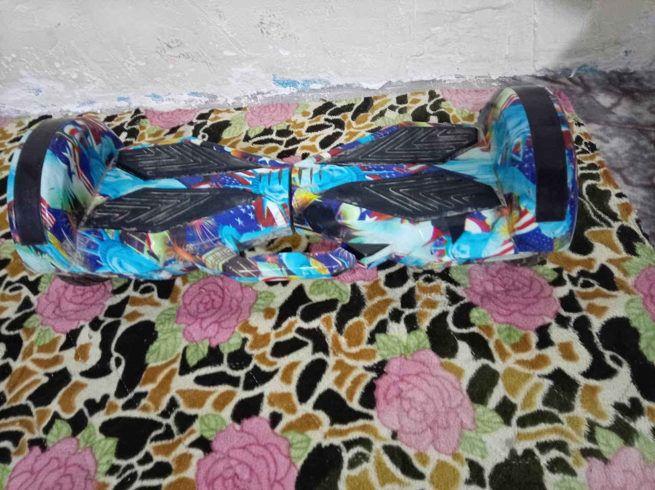 اغراض للبيع حجله أطفال وكرسي أطفال وصحن وسكوتر  كلمن وسعره ***********
