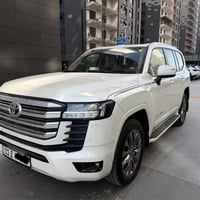 لاندكروز GXR • ٢٠٢٥ • بدون صبغ