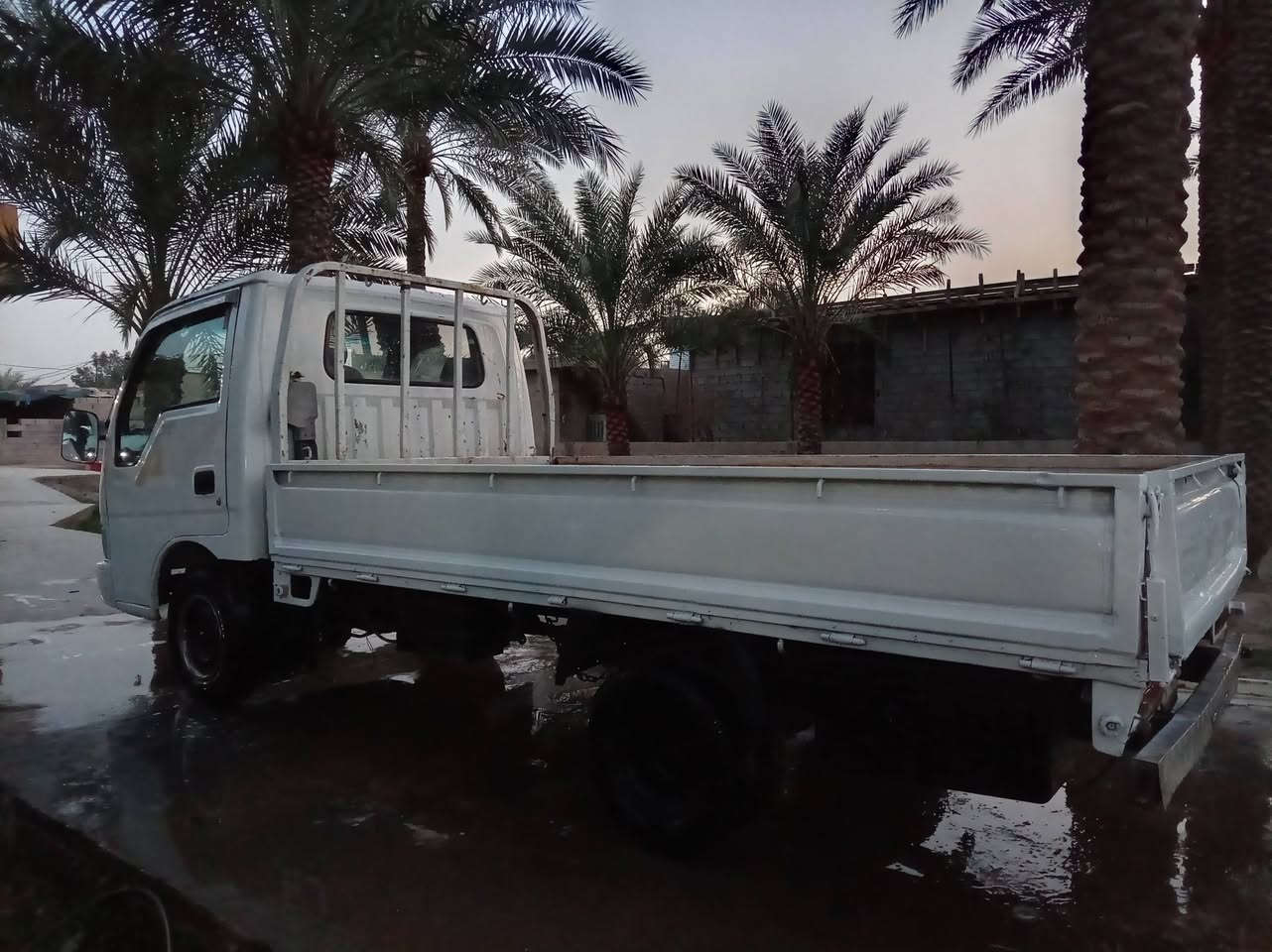 السلام عليكم كيا فونتيرة موديل ٩٨ تك قمارة ثمانيه جنكال 8 سنويه 27  رقم بغداد رقم شاصي بلادي سياره محرك كير اكسن شاصي مكفول سياره كاملة شرط التحويل مكاتبة مرورية بس شراي يخابرني مكان بغداد بسماية الاستفسار علئ رقم *********** _***********
