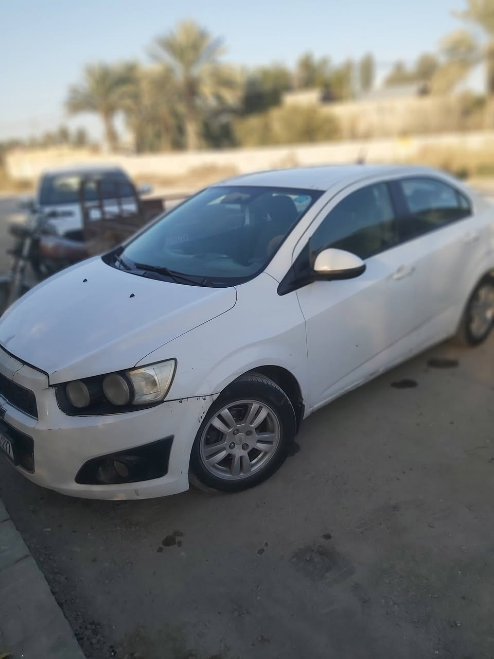 السلام عليكم ورحمة الله
سيارة شوفرليت سونك بيع مستعجل
رقم نكليزي كربلاء جديد تحويل ٢ يوم 
لون السيارة بيضه 
كفاله محرك وكير ظفيره كهربائية وعقل جديد
سيارة بدون ضربه 

للتواصل 
***********
