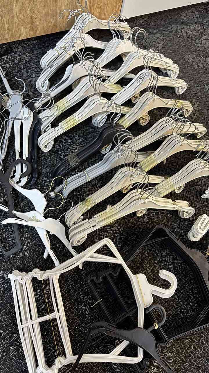 تعاليك ملابس
عدد180
السعر 40 
نظافة100‎%‎
الحجز خاص


**إذا كنت صاحب هذا الإعلان وتريد حذفه لأي سبب، رجاءا أرسل رسالة إلى الدعم الفني**