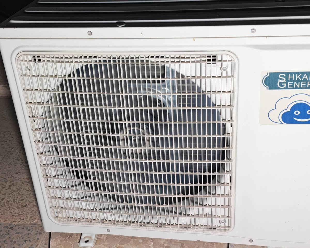 سبلت جنرال
جنرال طنين غاز R410

شرط كلو بلادي وضمان
السعر 375 وبي مجال قليل

المكان موصل حي الوحدة قرب جامع عبدالرزاق

للاستفسار ***********

***********
