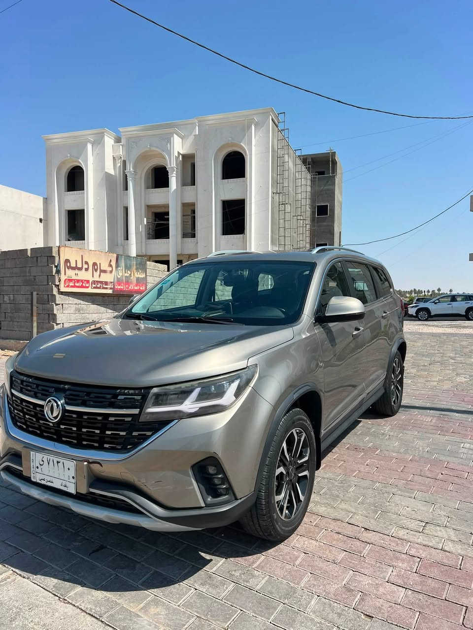 فورثنك 7 راكب موديل 2022 دخول ذكي بصمة فول عدى الفتحة ماشية 93 الف كم بعدها بوضع البلاد كلشي شغال 
جام 4 كهربائي 
عدسه متحركه 
سايد بريك كهربائي 
لد امامي خلفي 
السعر 130$ مجال بسيط 
العنوان الرمادي يرهم مراوس او بيع 
***********

