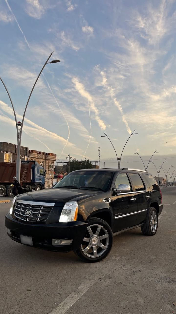 كديلاك اسكاليد 2013
#كفالة_كصة_انتربول 
متوم طبق الاصل
فول مواصفات
كامل الحجز مالها للتسجيل 
يعني بوجهك تسجل اذا يعجبك
كامرا
فتحه
دوسه كهربائيه 
مري ذكي
ويلكب اصلي
كشنات كهربائيه
#السعر_100
للاتصال ***********
