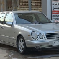 للبيع  مارسدس ام عيون موديل 1998 محرك V تبريد ثلج المرغوب صبغ عام جمال...
