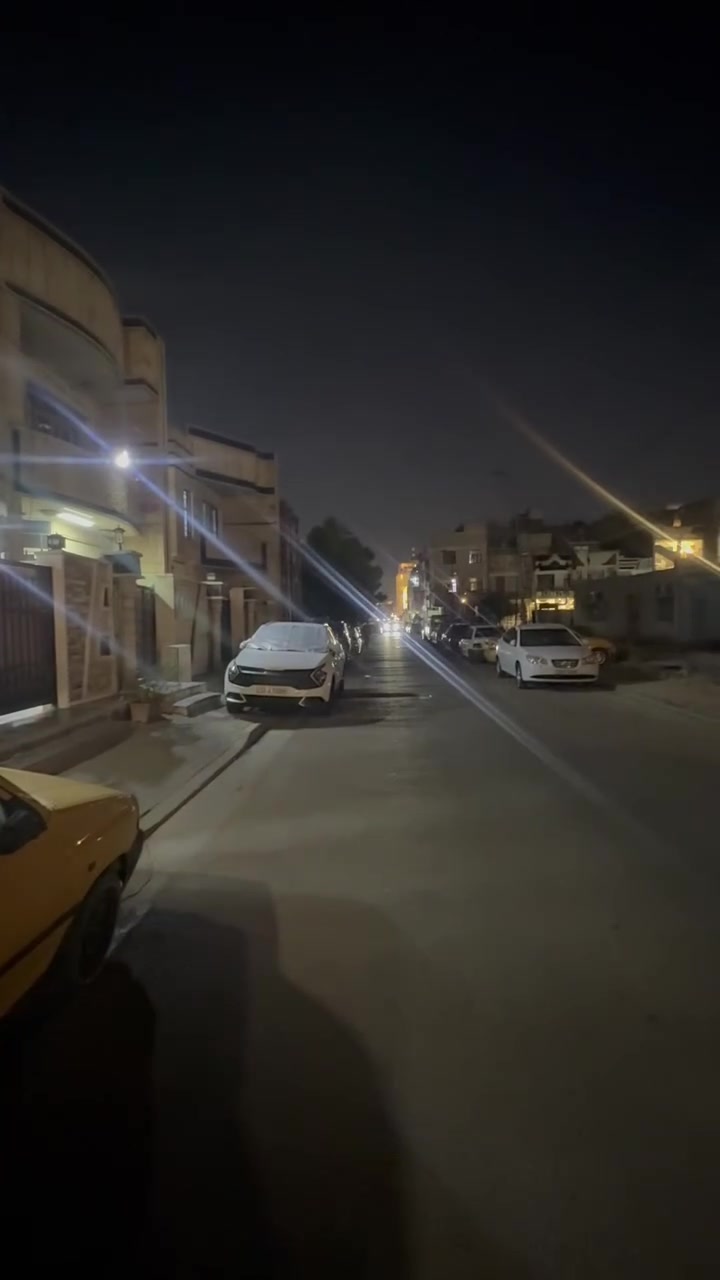 شقه ارضيه للايجار غرفه وصاله تكفي شخصين موظفين او طالبات او طلاب نظيفه كامله ديكورات وصبغ ضباط الاعظمية مقابل المتسوق ماركت قفلها 500
***********
