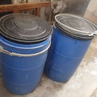 براميل للبيع ٢٥٠ لتر شرط اصليات 07700163173
