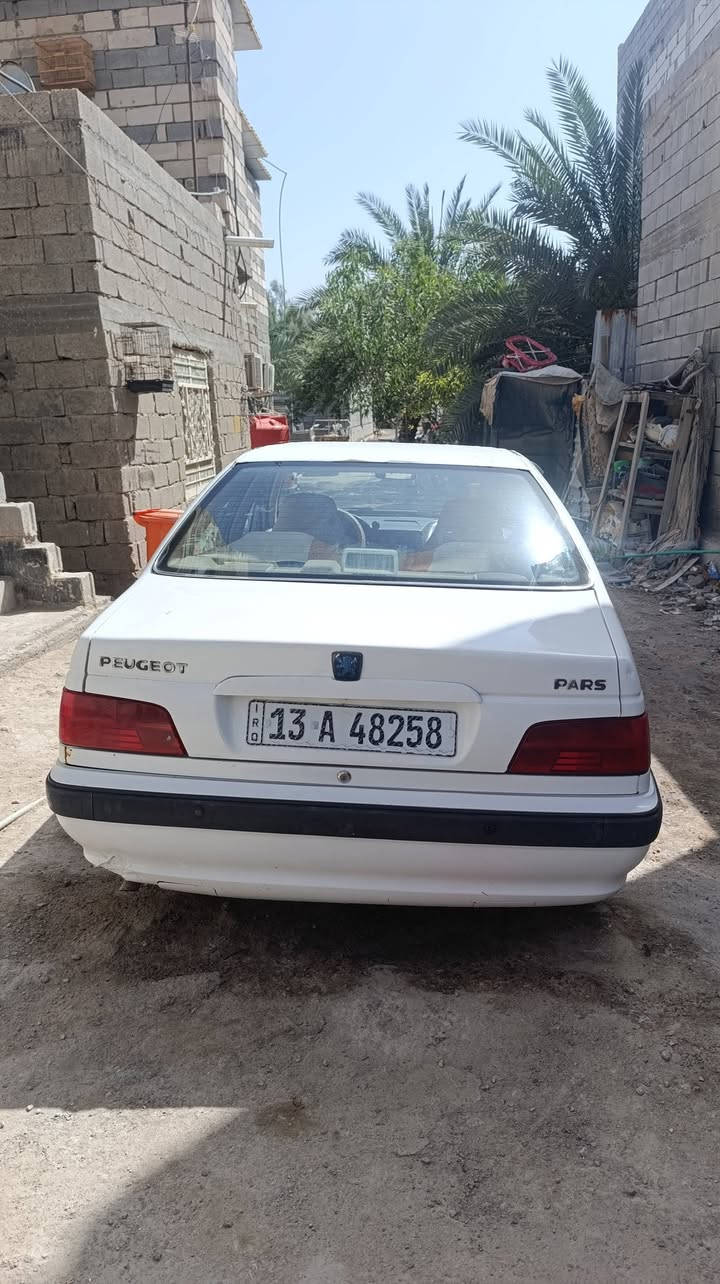 سلام عليكم بيجو بارص فرنسي اوتماتيك بلاد 2018 سياره محرك وكير ما بيهن تبريد شغال ثلج ما شاء الله القرفه مالته جديده كشنات كهربائيه بنيده طاير ومسوينه  رقمه عماره راعيه بلعماره شرط تحويل  مكان السياره بصره مناوي لجم السعر  55 وبيه مجال بصيط رقم الهاتف *********** اذا ما عاجبك المنشور لا تتصل

