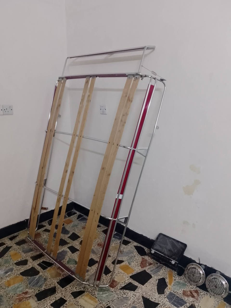 سيبايه علي الحداد جديده سعرها 150هورنات بوش جنح ايراني سعره 150شاشه فووول. مال لكزز السعر 80 مكاني بغداد ***********
